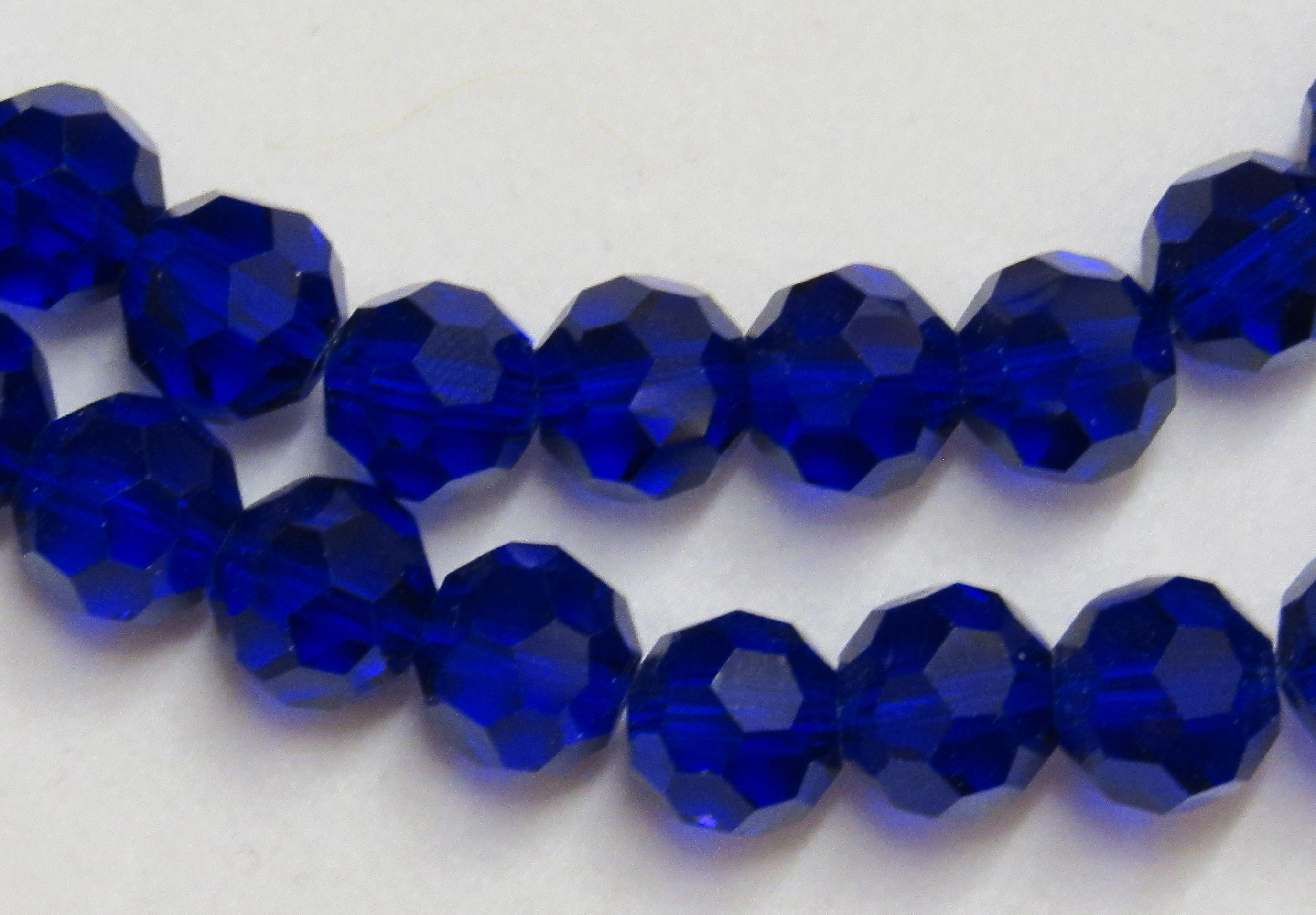 Faceted Glass Round Cobalt 4mm